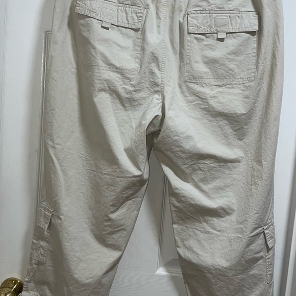 ♦️ Venezia Womens Cargo Pants High Rise Drawstring Flap Pockets Size 20 Used - Picture 3 of 3
